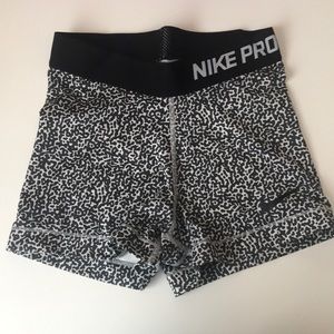NIKE PRO spandex shorts with black and white